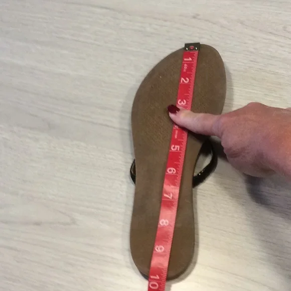 Tory Burch “T” logo Flat Thong Black Sandal - 7 - Picture 14 of 16